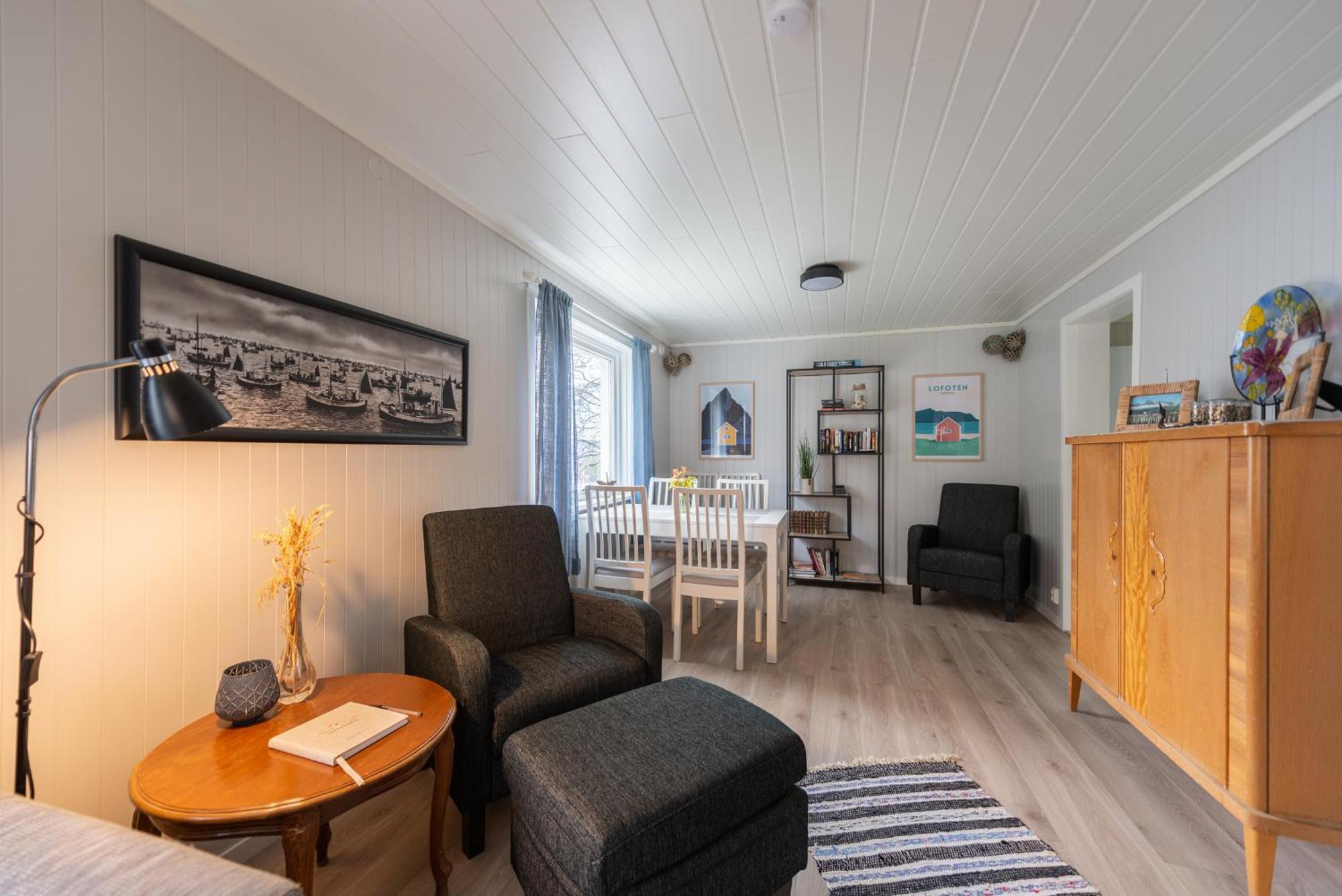 Cozy House By The Fjord In The Heart Of Lofoten Reine Exterior photo