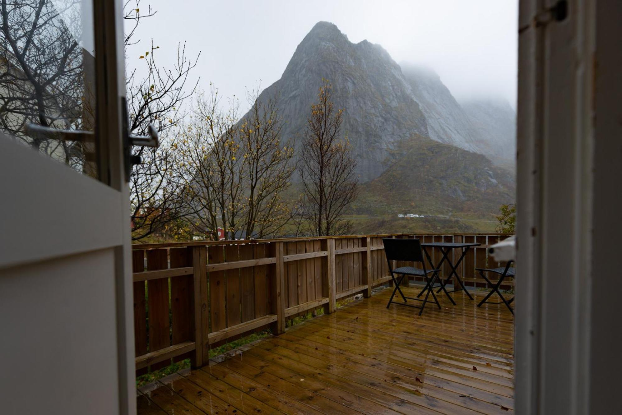 Cozy House By The Fjord In The Heart Of Lofoten Reine Exterior photo